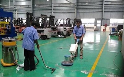 TUYỂN 02 CÔNG NHÂN NHÀ MÁY( dọn dẹp công xưởng,..)